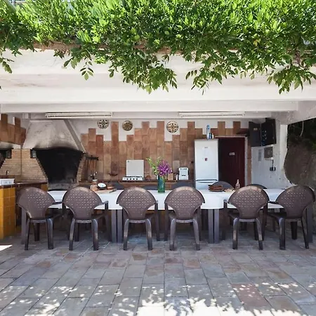 Wonderful House In The Mountains With Sea Views Cabrils